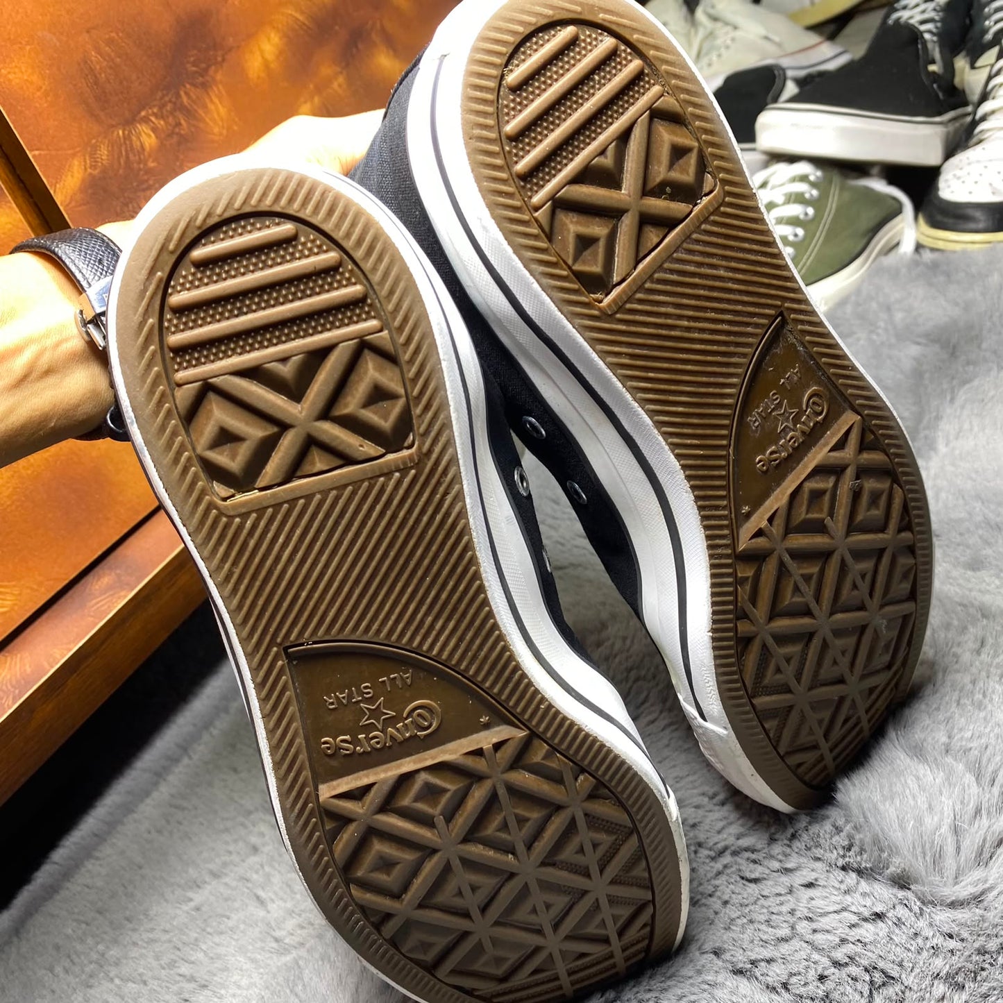 Converse ( Size 44.5-45 / 10 )