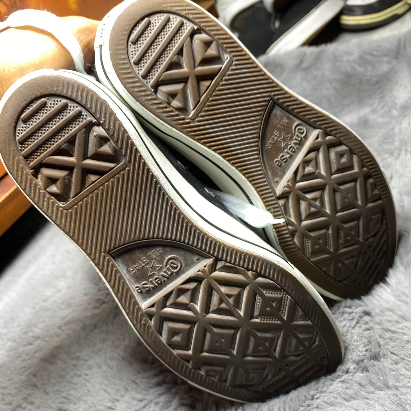 Converse ( Size 40 / 7 )