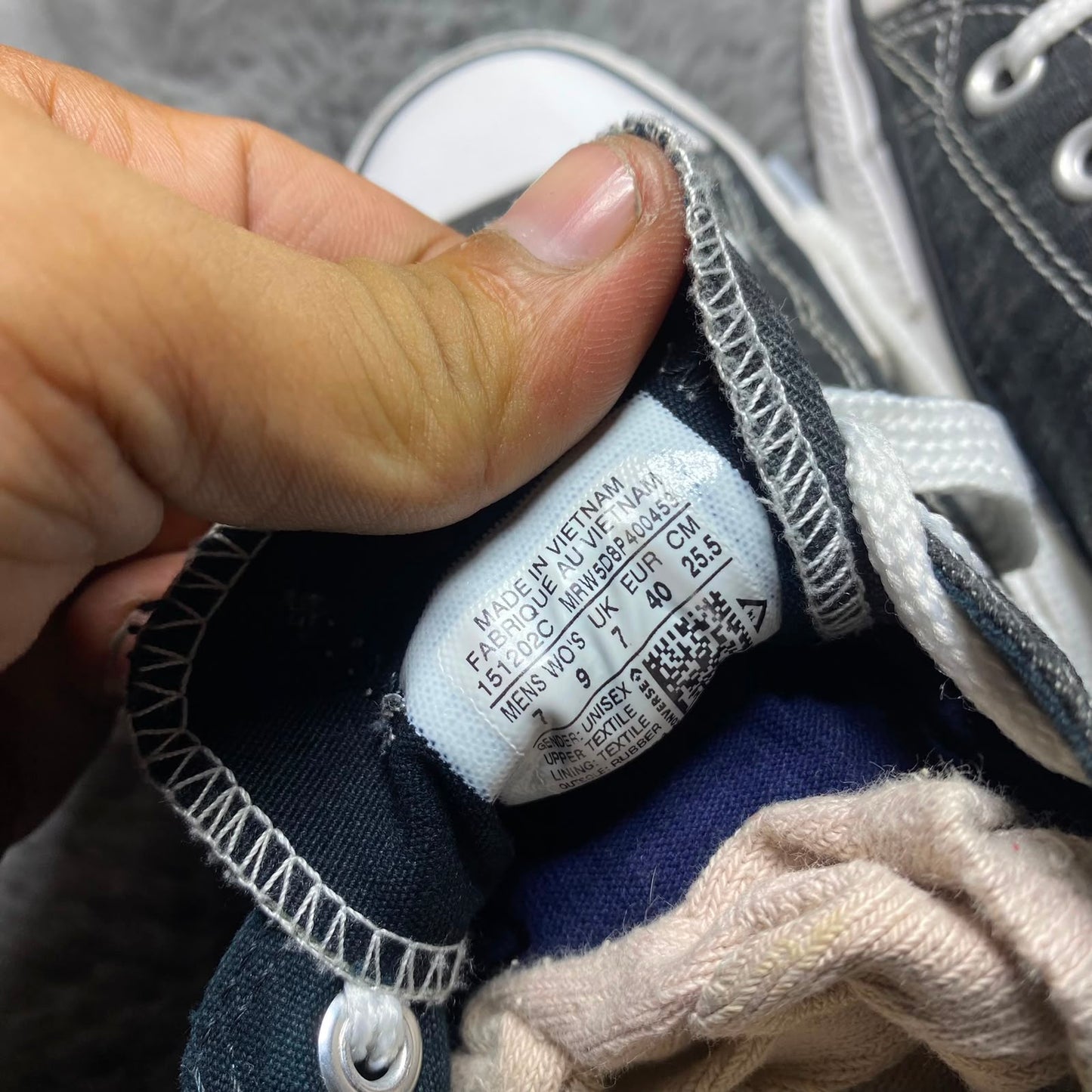 Converse ( Size 40 / 7 )