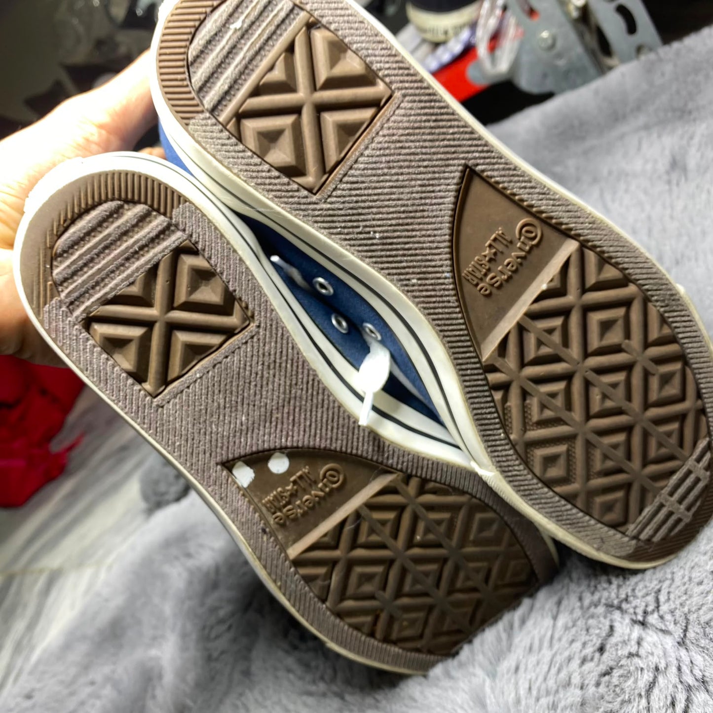 Converse ( Size 44 / 10 )