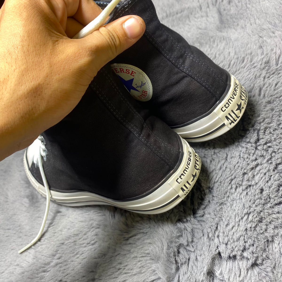 Converse ( Size 45 / 11 )
