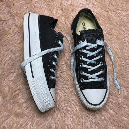 Converse ( Size 39 / 6 )