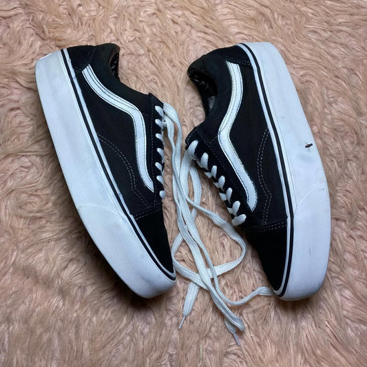 VANS ( Size 38.5 / 5.5 )