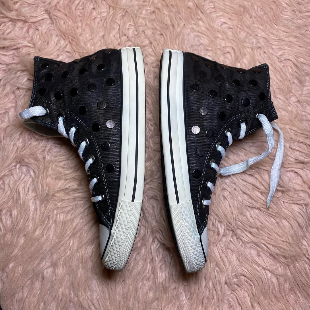 Converse ( Size 39 / 6 )