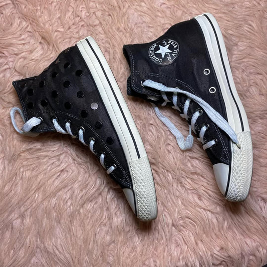Converse ( Size 39 / 6 )
