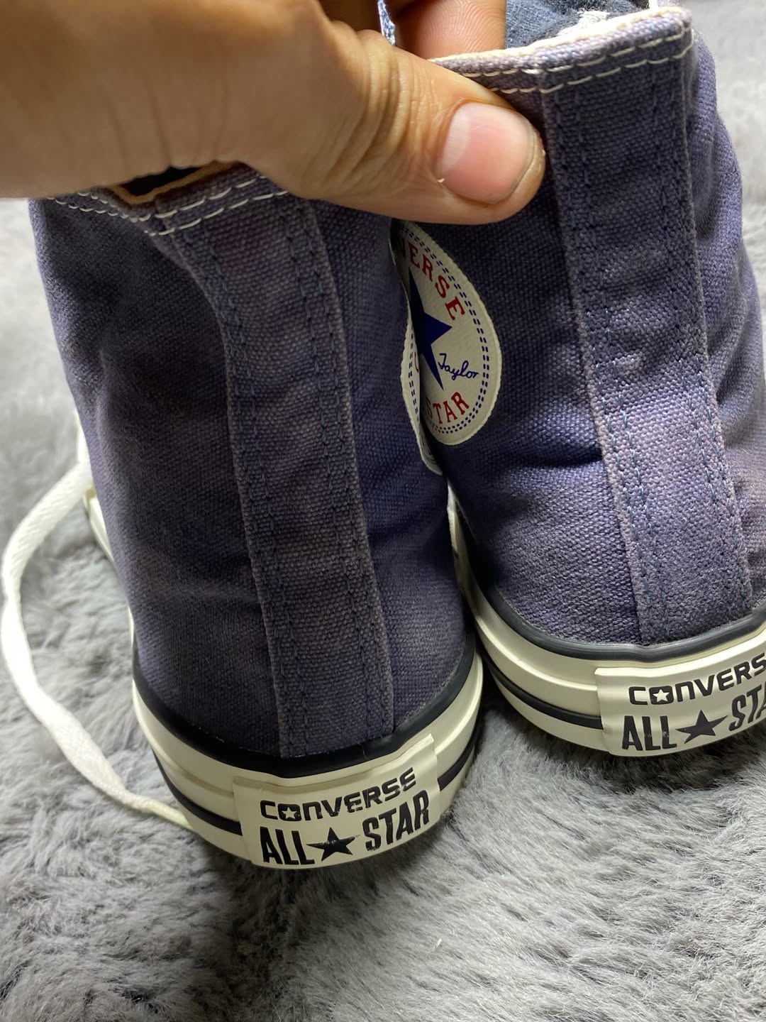 Converse ( Size 38 / 5.5 )