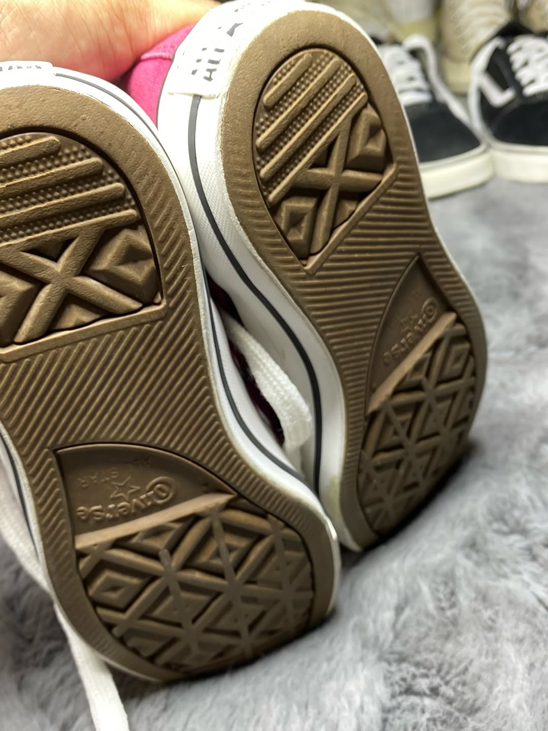 Converse ( Size 38 / 5.5 )
