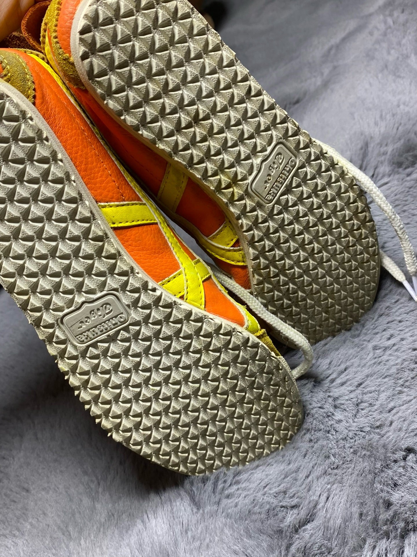 on!tsuka tiger ( Size 39.5 / 6.5 )