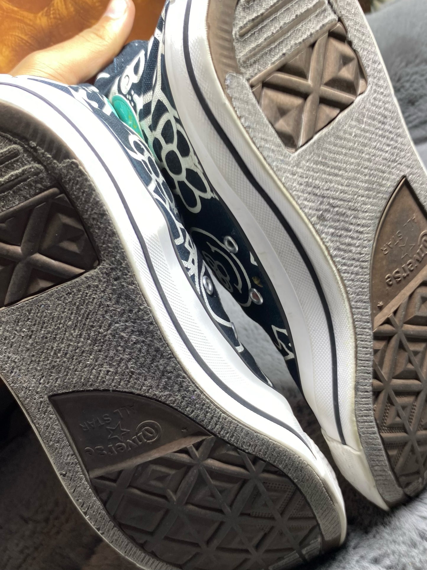 Converse ( Size 45 / 11 )