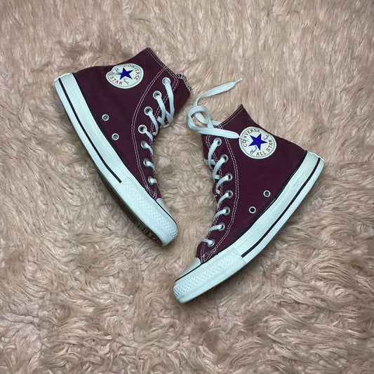 Converse ( Size 37 / 4.5 )