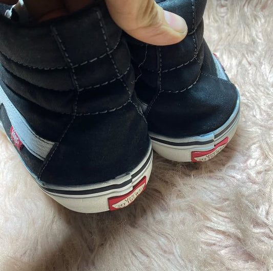 VANS High Collar ( Size 43 / 9 )