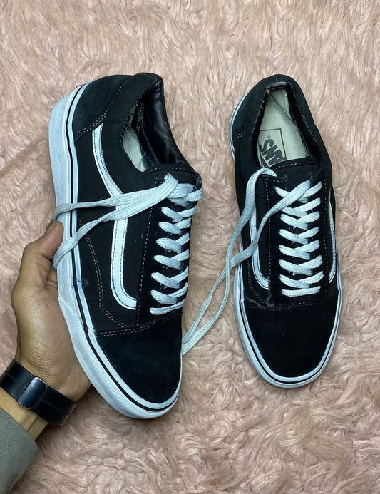VANS ( Size 43 / 9 )