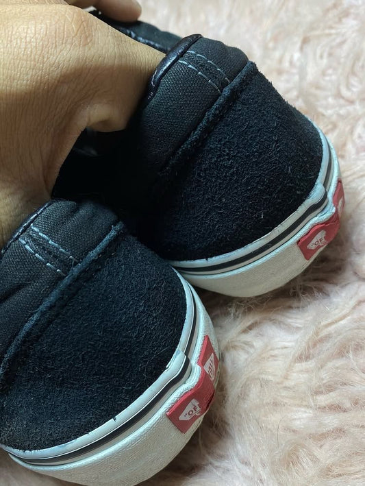 VANS ( Size 43 / 9 )