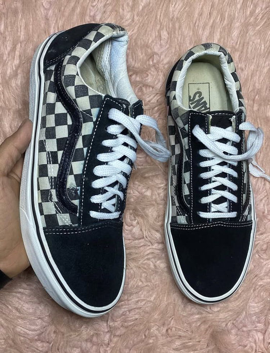 VANS ( Size 43 / 9 )