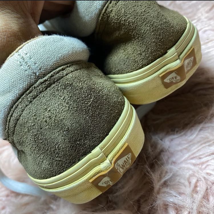 VANS ( Size 45 / 11 )