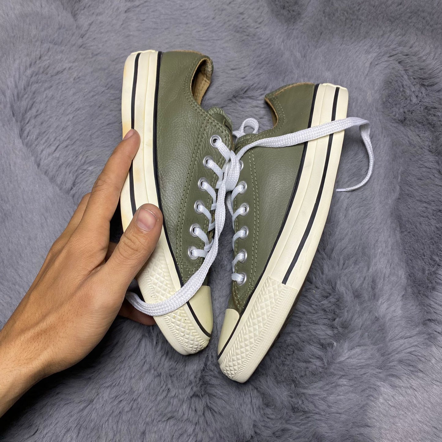Converse ( Size 38 / 5.5 )