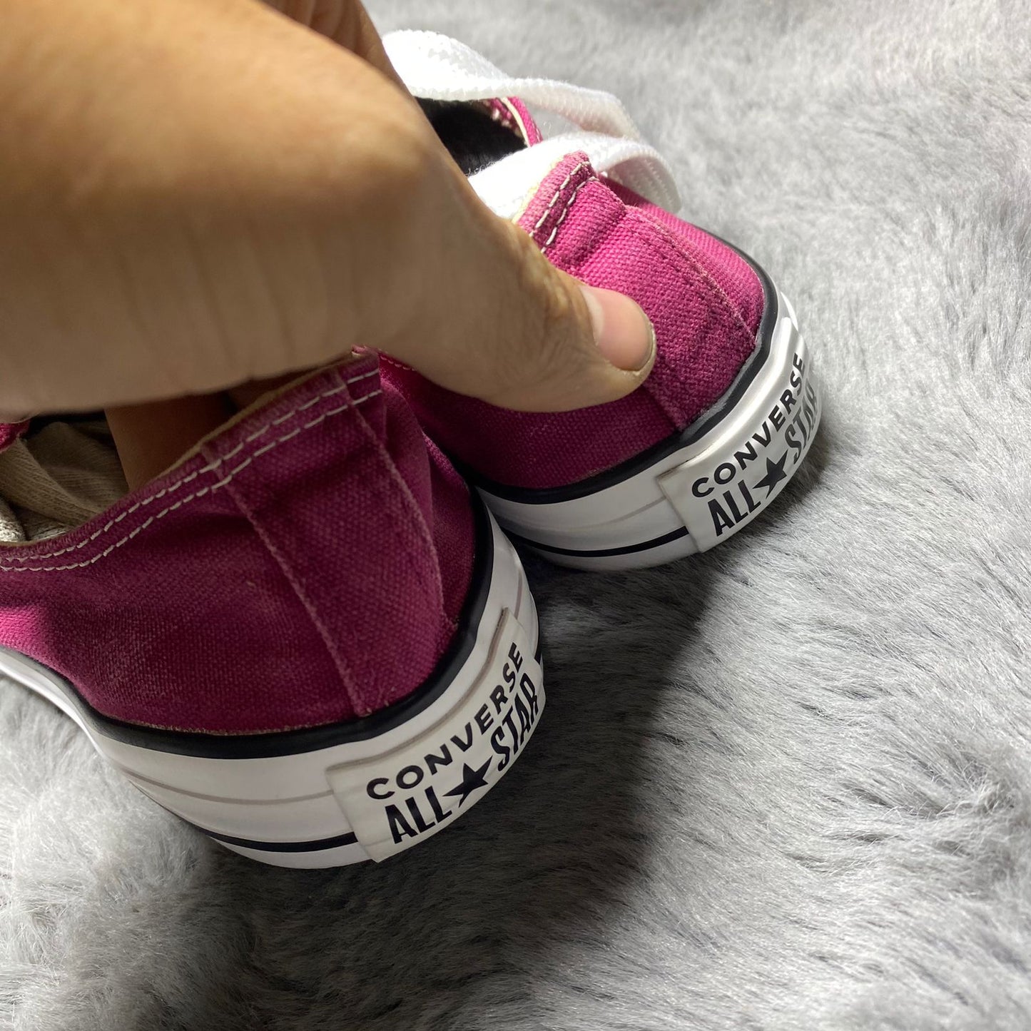 Converse ( Size 38 / 5.5 )