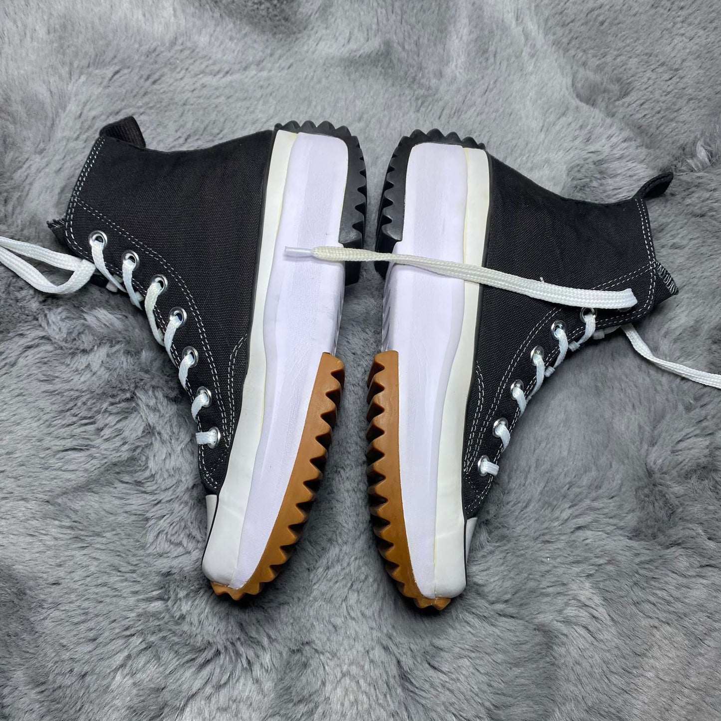 Converse ( Size 38 / 5.5 )