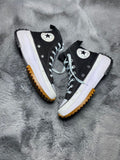 Converse ( Size 38.5 / 5.5 )