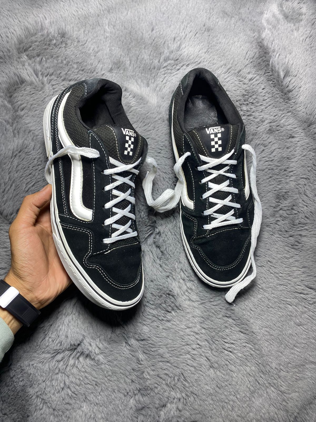 VANS ( Size 43 / 9 )