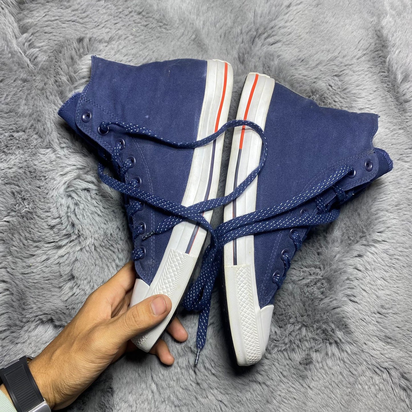 Converse ( Size 44 / 10 )