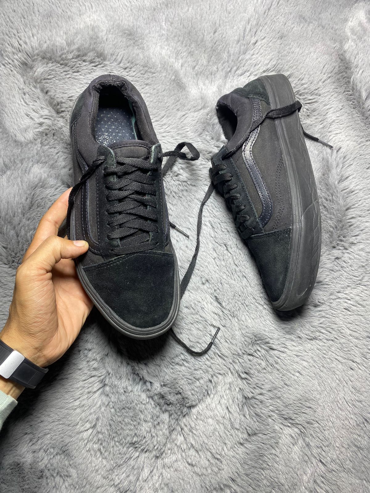 VANS ( Size 41 / 7.5 )