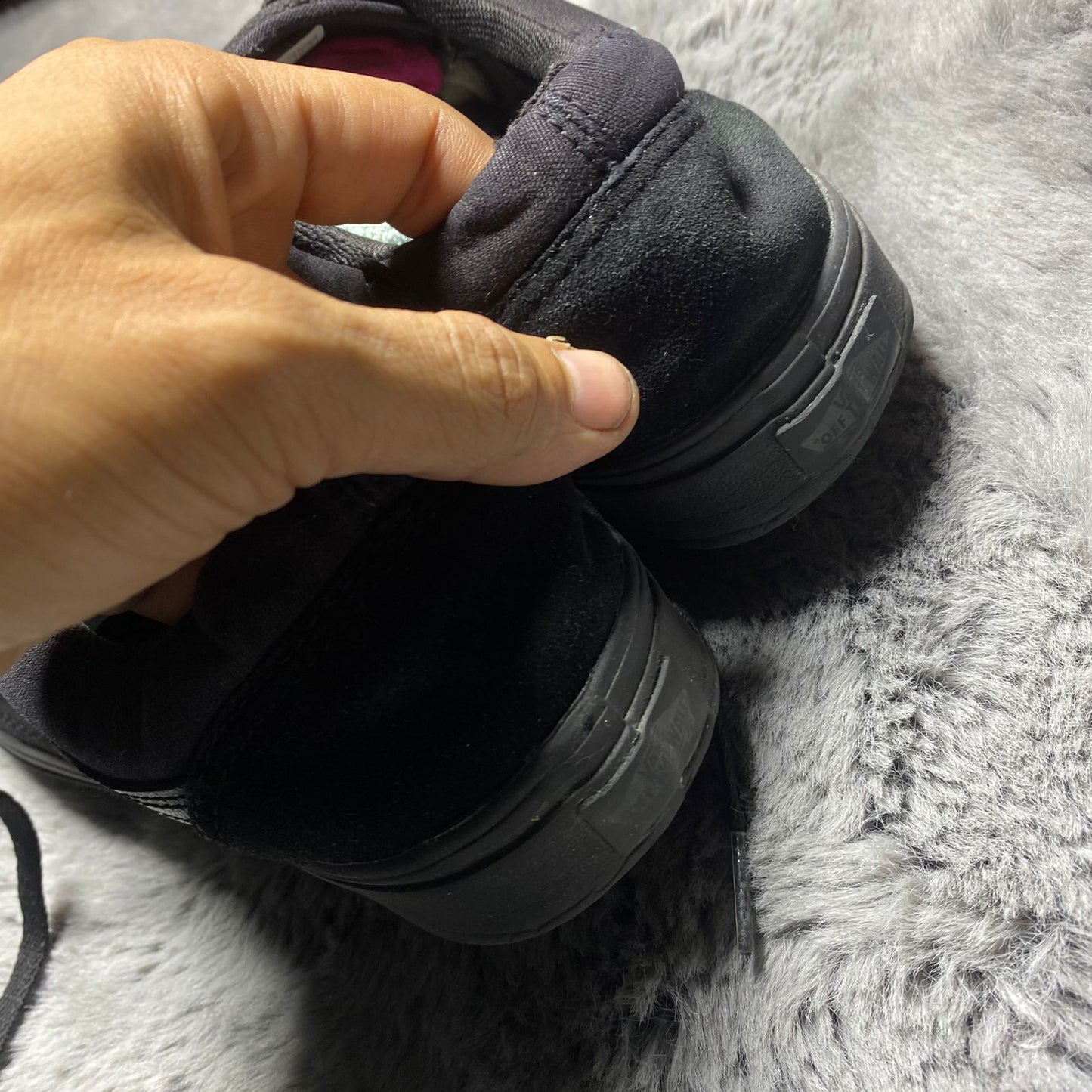 VANS ( Size 41 / 7.5 )