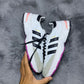 ADI-DAS ( Size 41 / 7.5 )