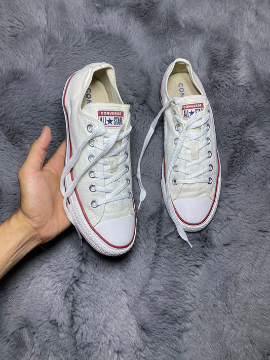 Converse ( Size 40 / 7 )