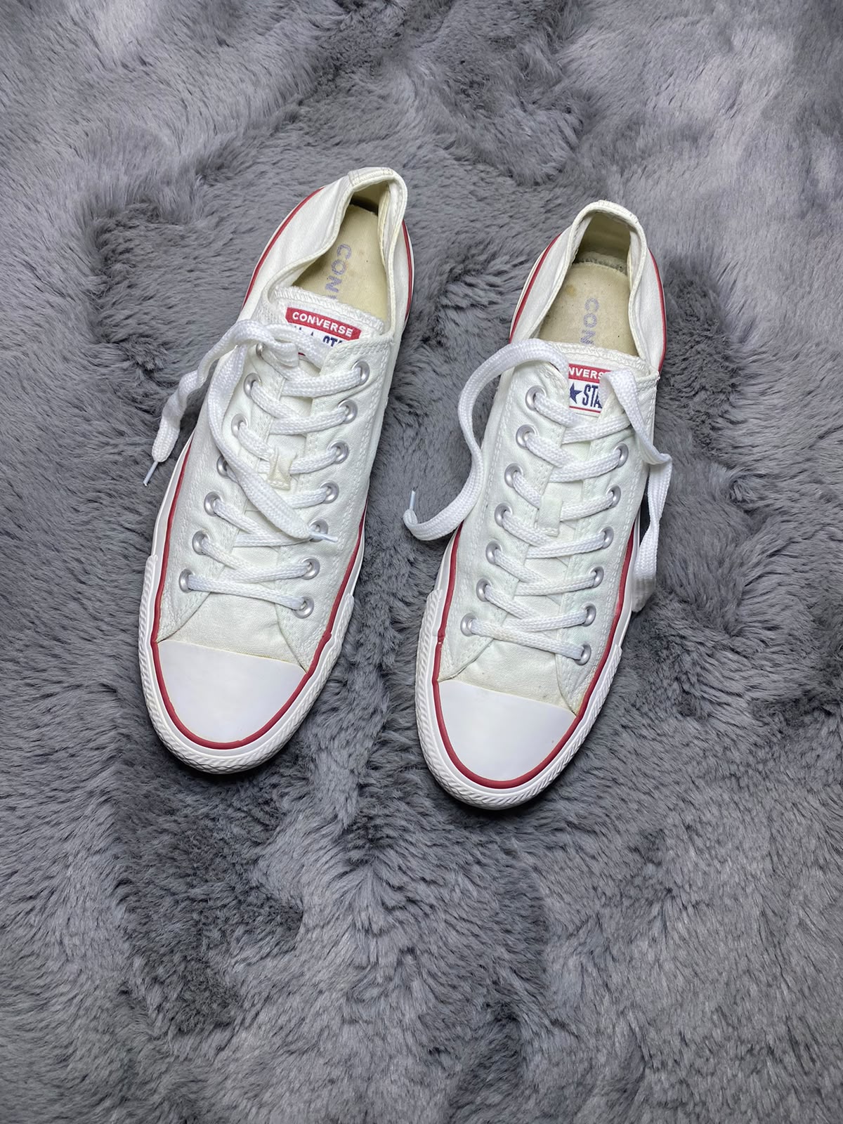 Converse ( Size 45 / 11 )