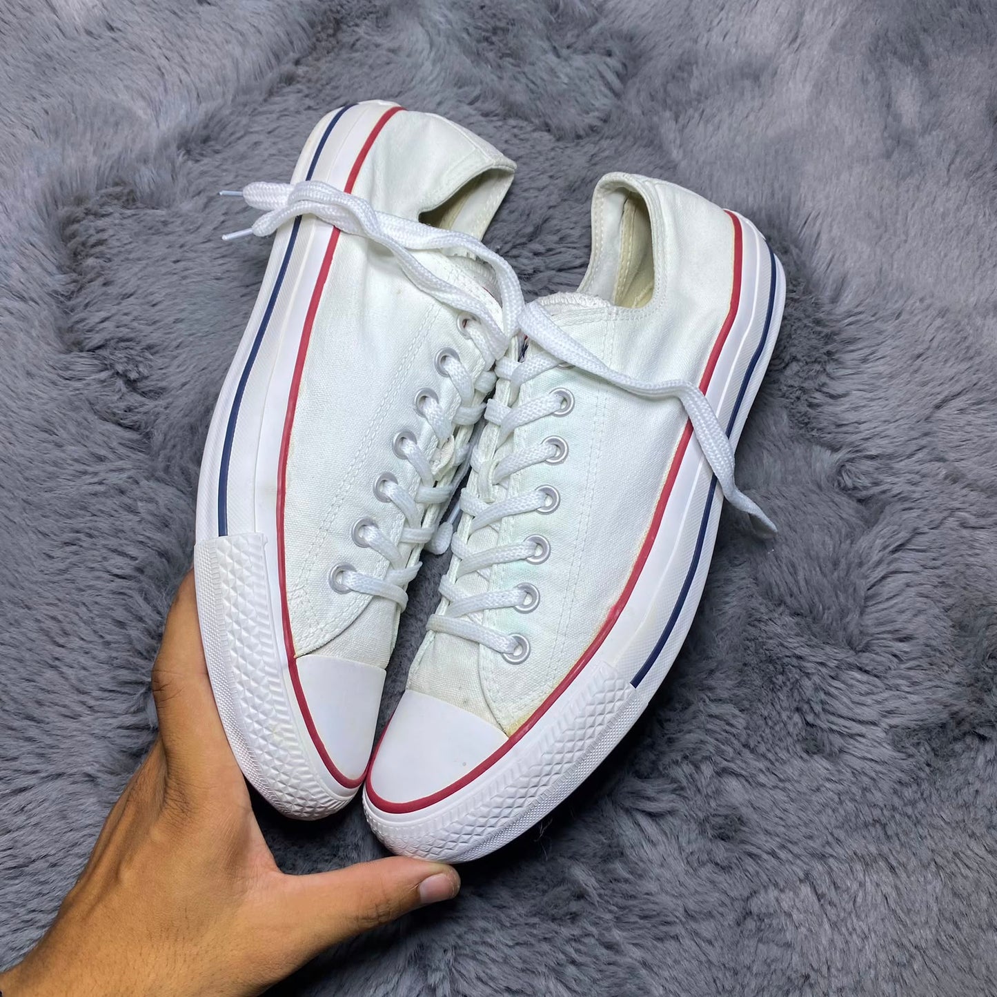 Converse ( Size 45 / 11 )