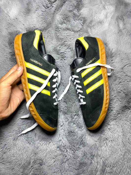 AD!DAS ( Size 44 / 10 )