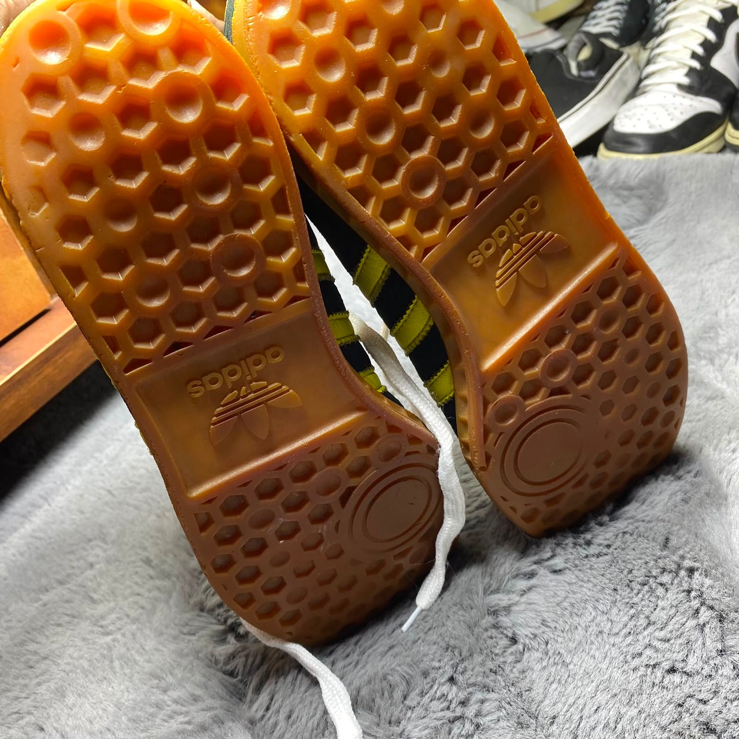 AD!DAS ( Size 44 / 10 )