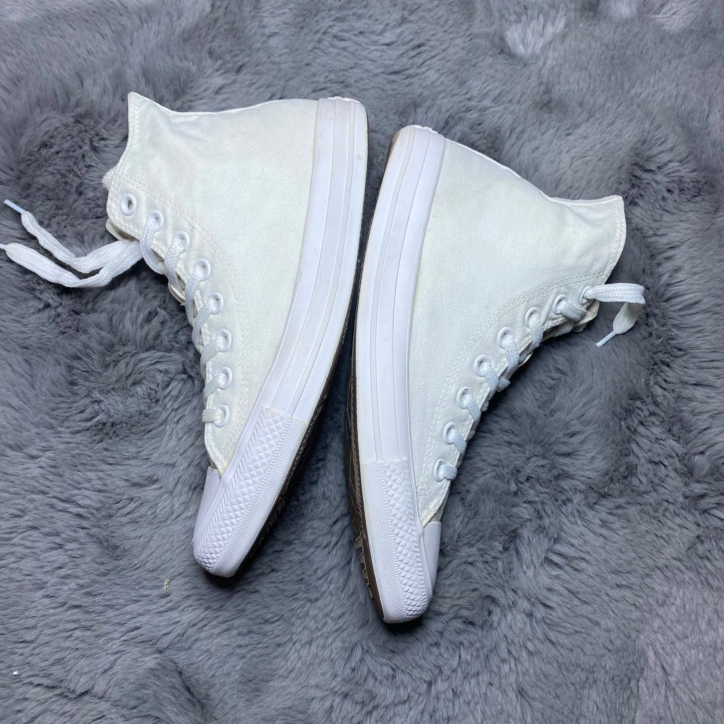 Converse ( Size 40 / 7 )