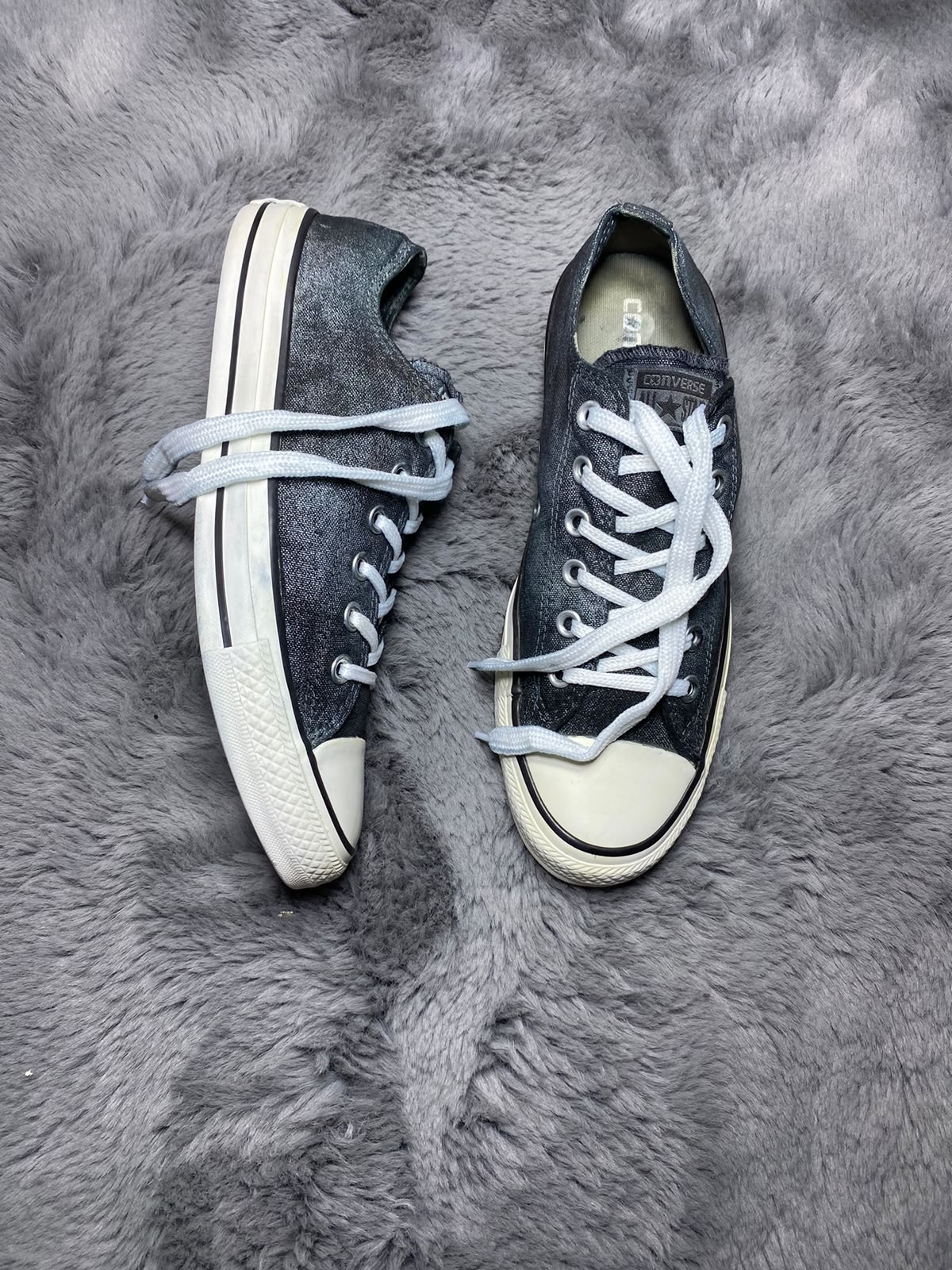 Converse ( Size 40 / 7 )