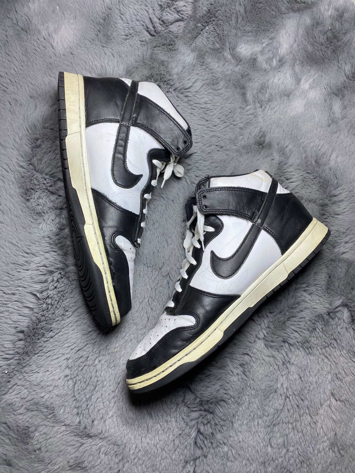 N!KE ( Size 45 / 11 )