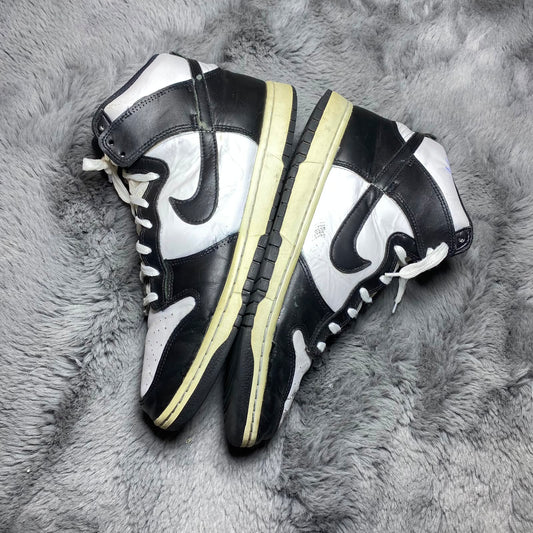 N!KE ( Size 45 / 11 )