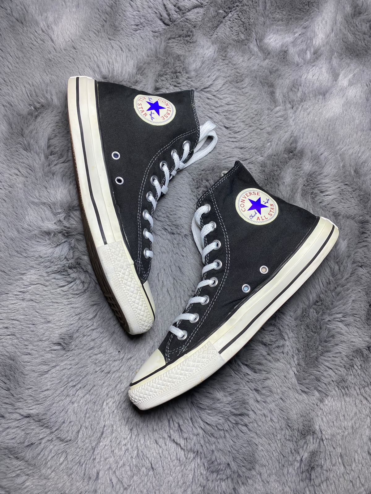 Converse ( Size 41.5 - 42 / 8 )