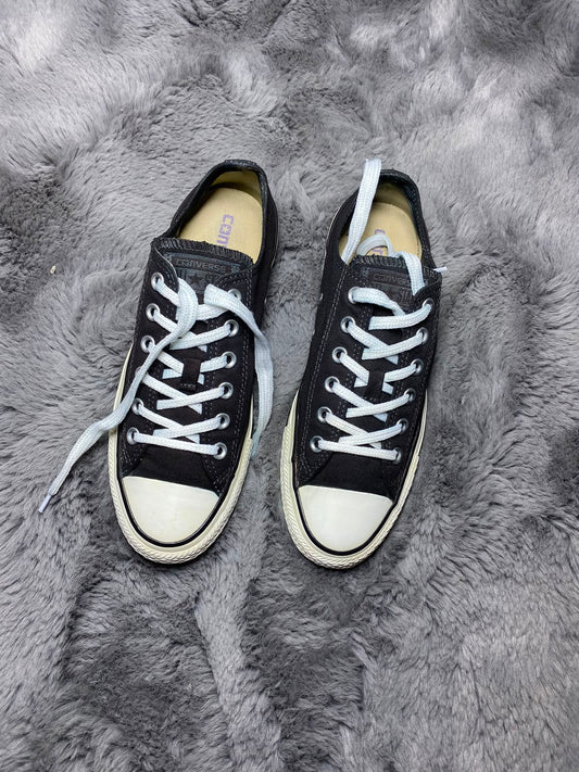Converse ( Size 40 / 7 )