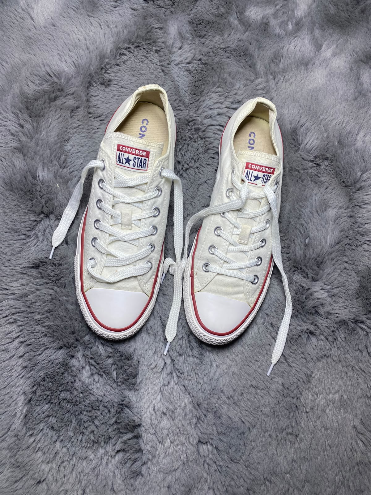 Converse ( Size 40 / 7 )