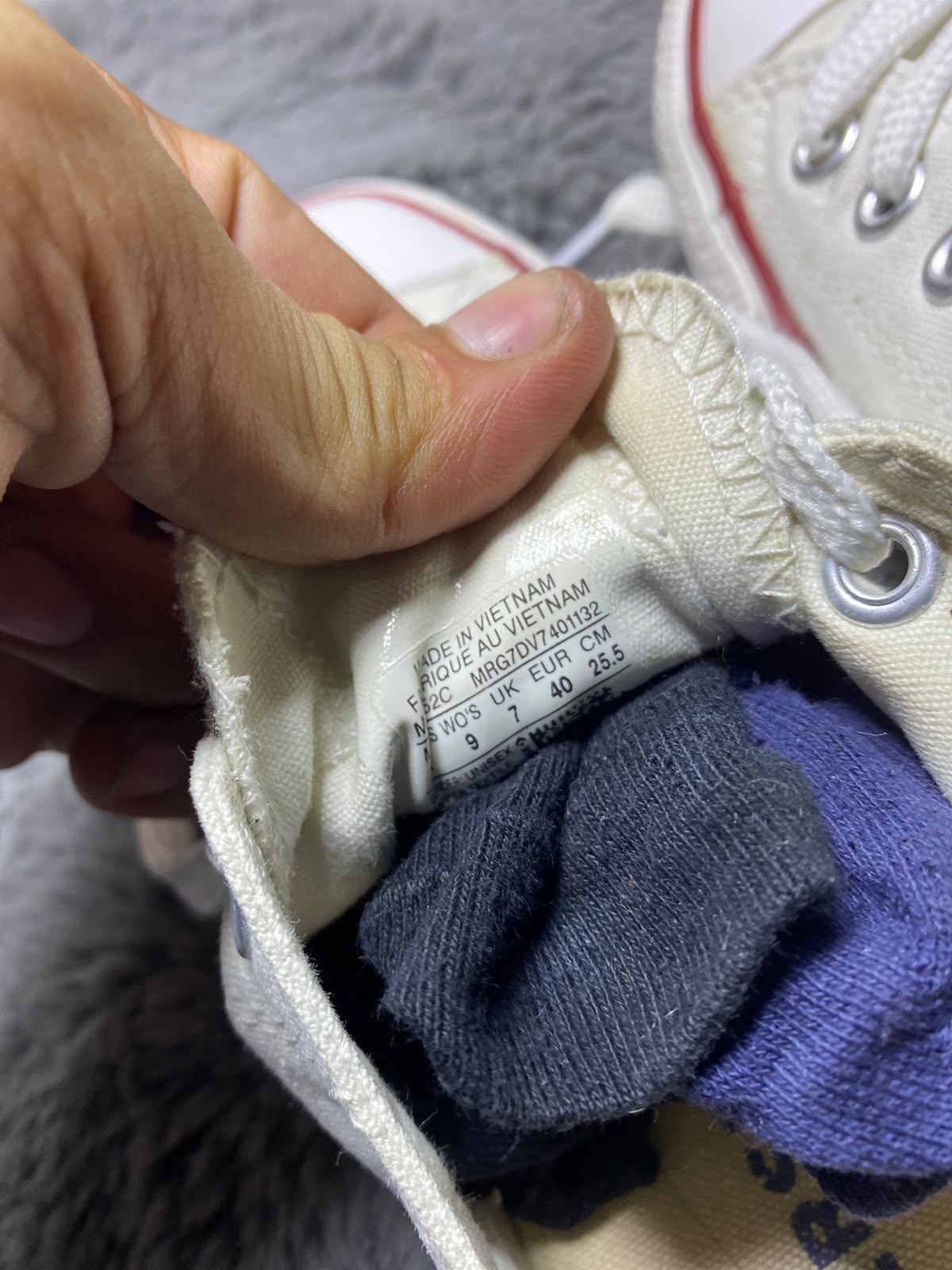Converse ( Size 40 / 7 )