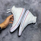 Converse ( Size 42 / 8.5 )