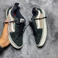 VANS ( Size 42 / 8 )
