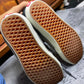 VANS ( Size 42 / 8 )