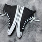 Converse ( Size 42 / 8.5 )