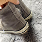 Converse ( Size 38 / 5.5 )