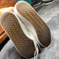 Converse ( Size 42 / 8.5 )