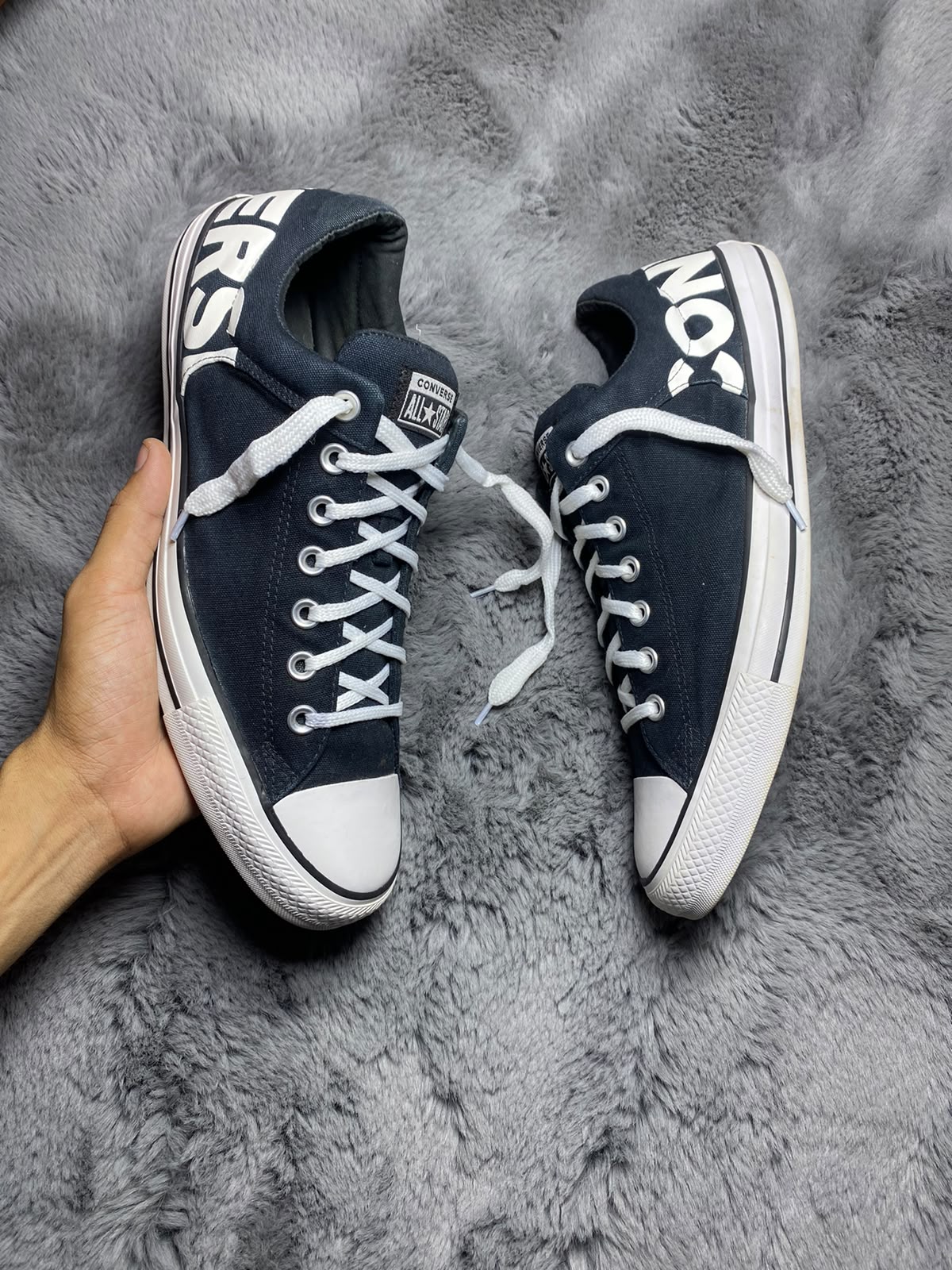 CONVERSE ( Size 46.5-47 / 12.5 - 13 )
