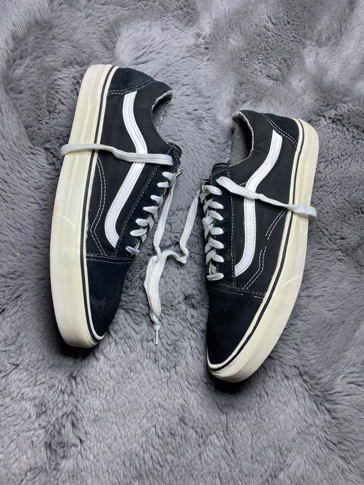 VANS ( Size 45 / 11 )