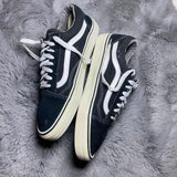 VANS ( Size 45 / 11 )